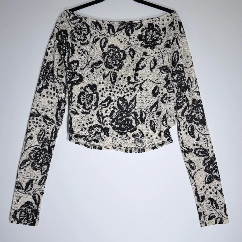 Free People Chloe Top Black White Floral Lace Long Sleeve Surplice V-Neck Large